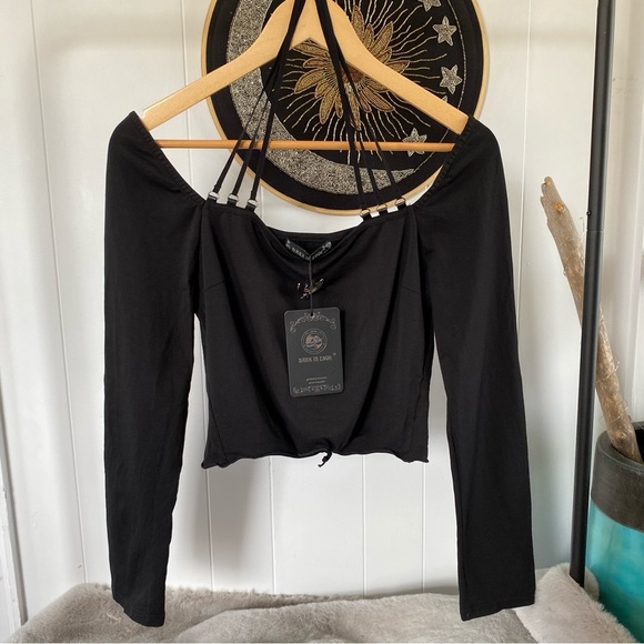 NWT Dark in Love Kiri Top TW395 Black Goth Long Sleeve Gothic Crop Pointed Hem - Picture 2 of 11